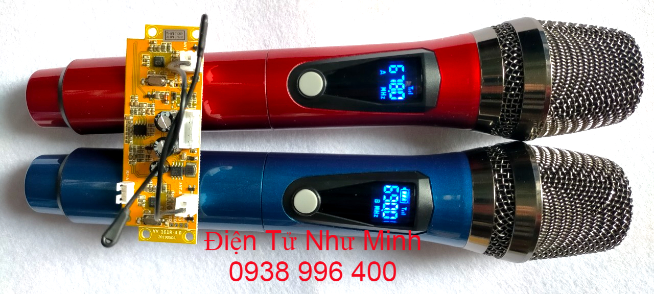 Mic loa kéo m-09 cao cấp dùng pin sạc.