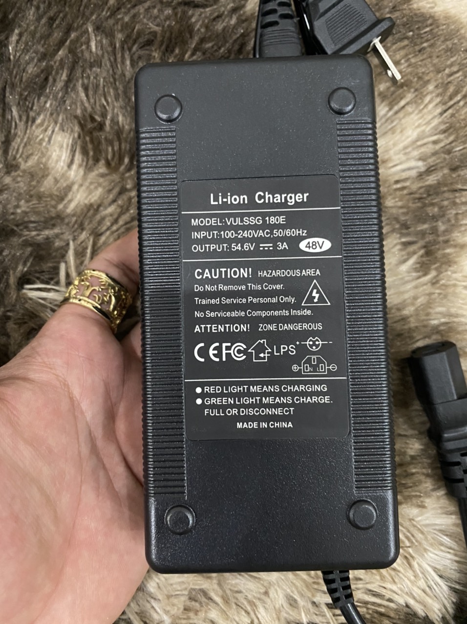 Sạc xe điện 13s 48v dùng cho pin li-ion 3.7v