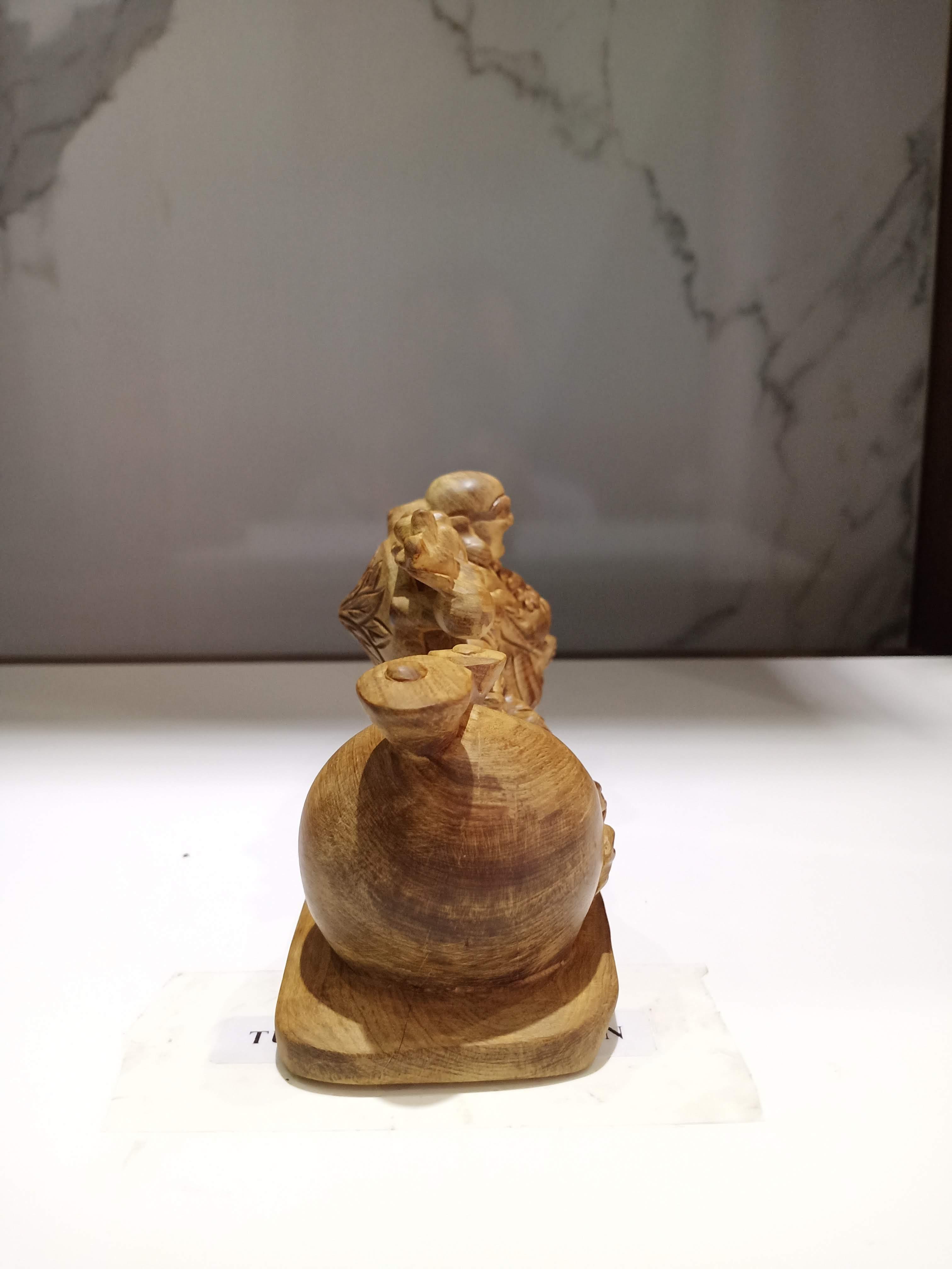 Tượng phật di lặc