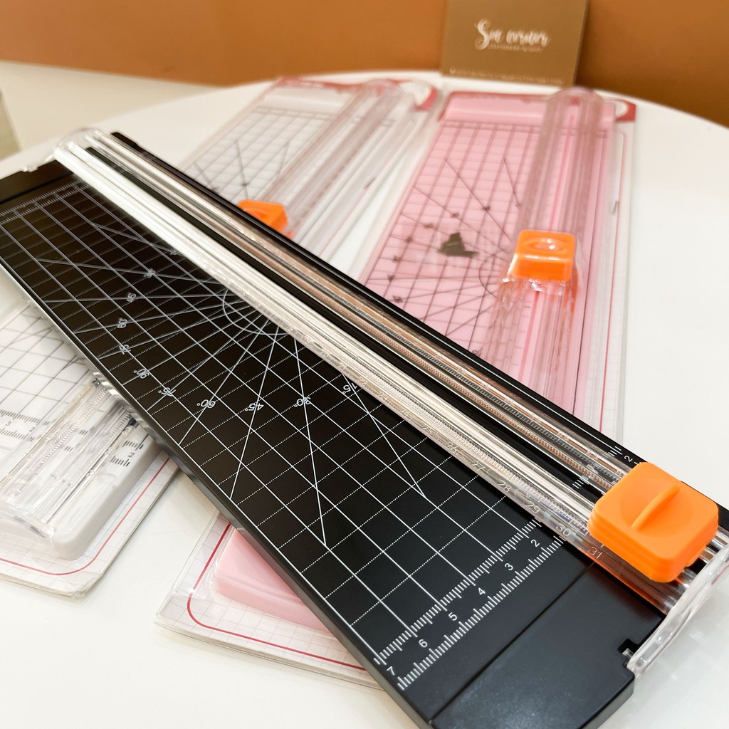 [HCM]Bảng Cắt Giấy size A4 (3 màu lựa chọn)