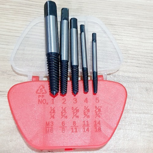 Bộ Tháo Ốc Vít 5 Đầu Vặn Dài 33mm-15mm Không Lo Ốc Vít  Gãy