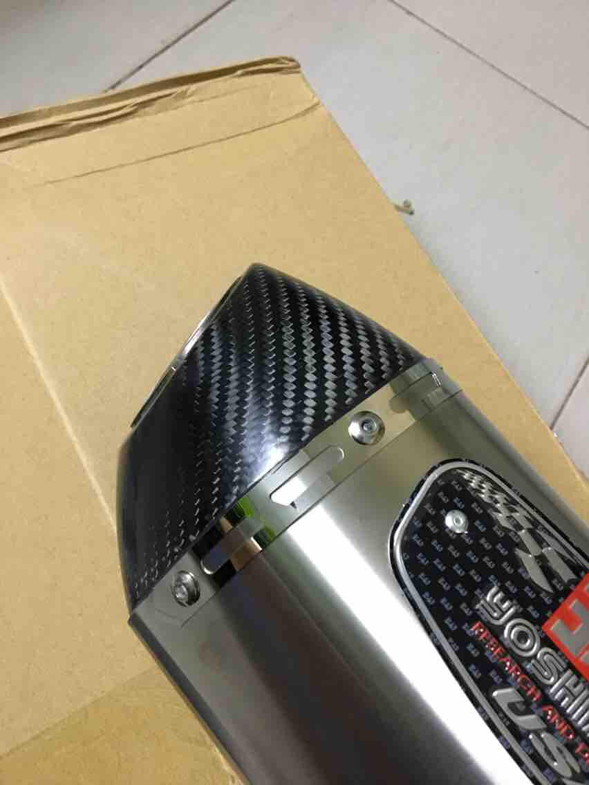 Pô Thể Thao Yoshimura R77