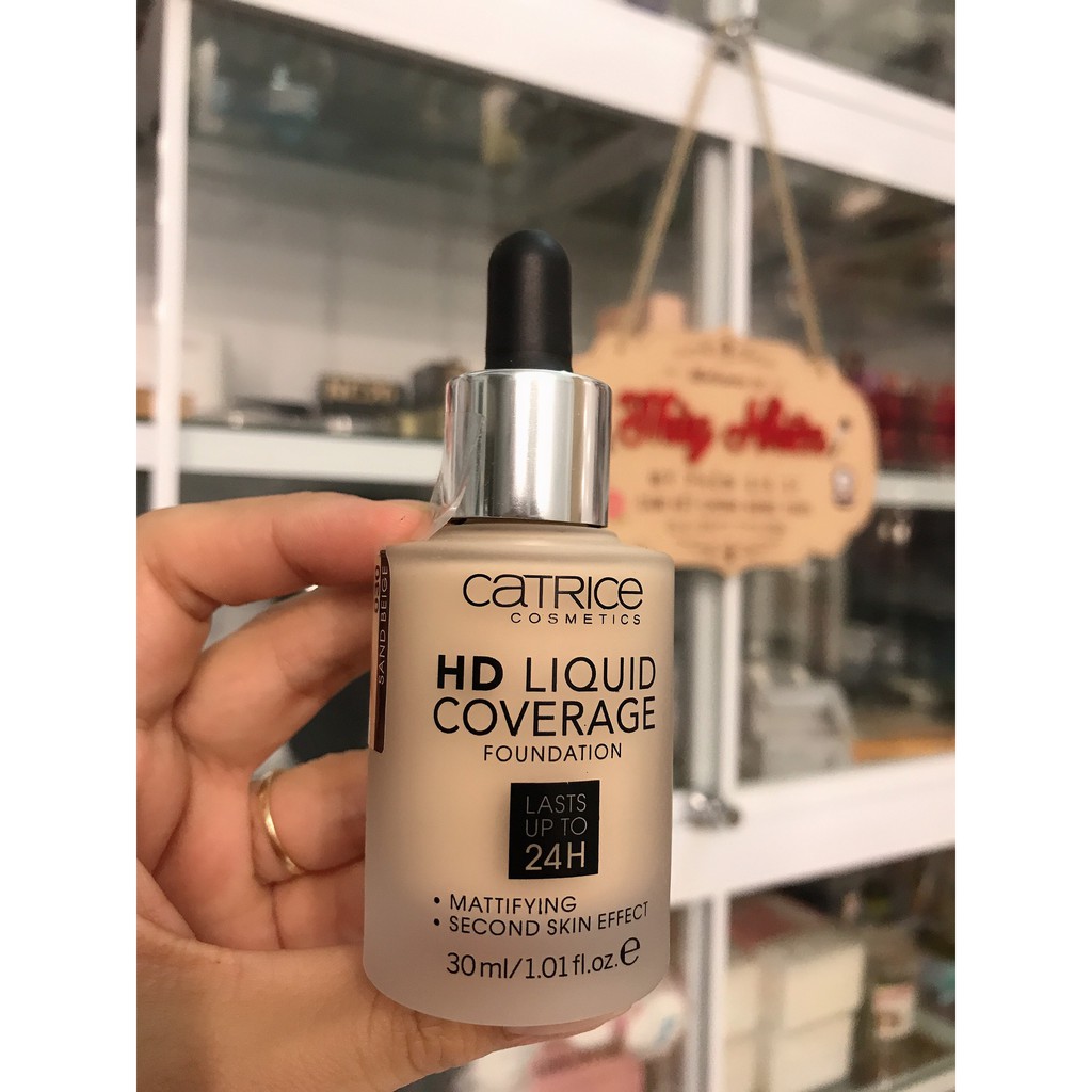 Kem nền CATRICE HD Liquid Coverage 24h