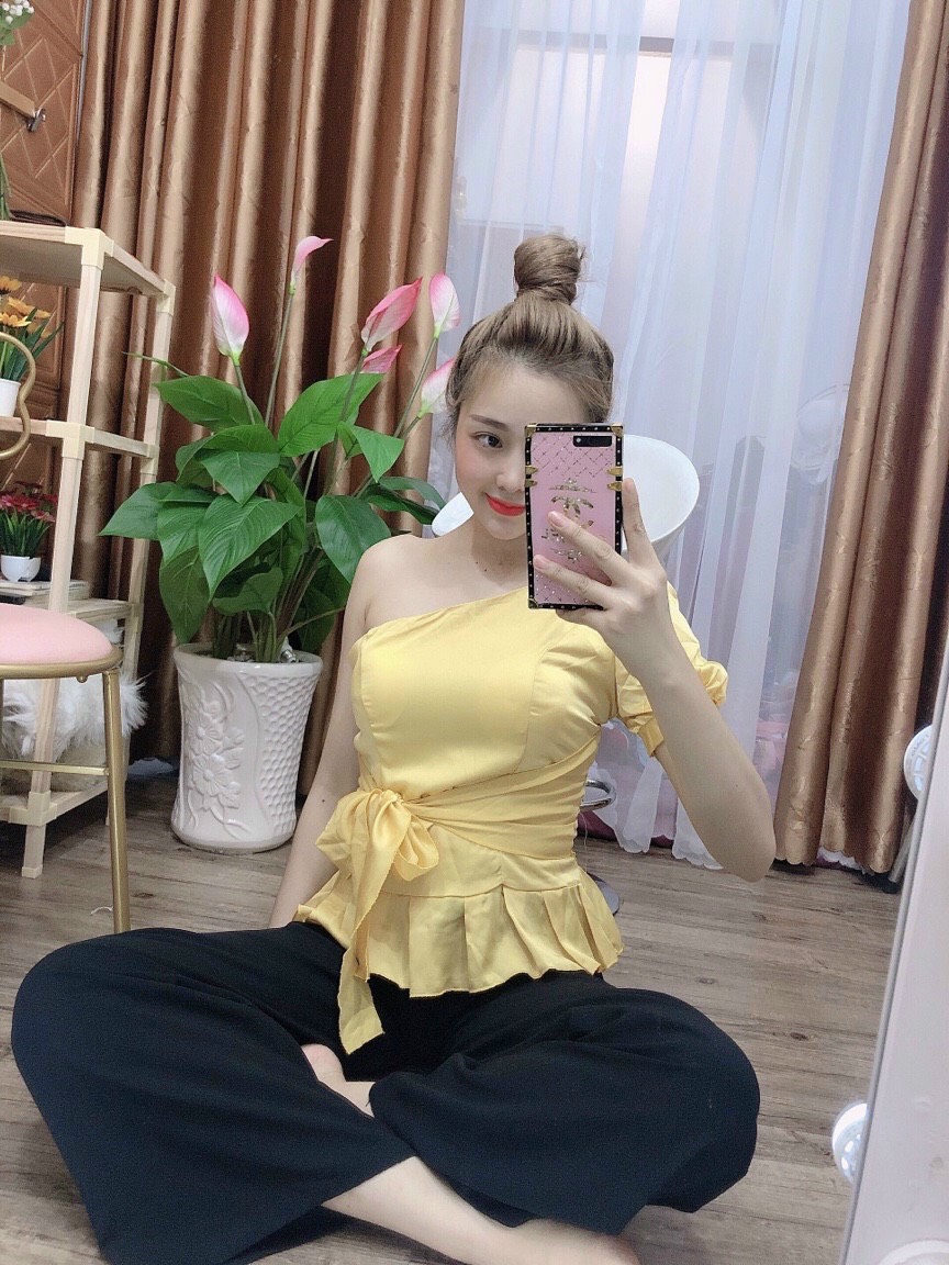 Set bộ nữ phi lụa áo lệch vai cột nơ eo kèm quần ống rộng cực sang