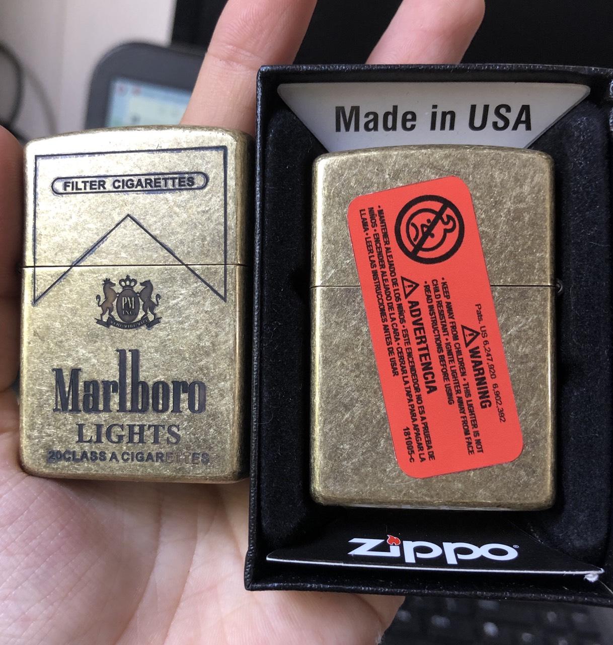 Bật lửa Zippo Marboro giả cổ -Màu Vàng Ruột Vàng