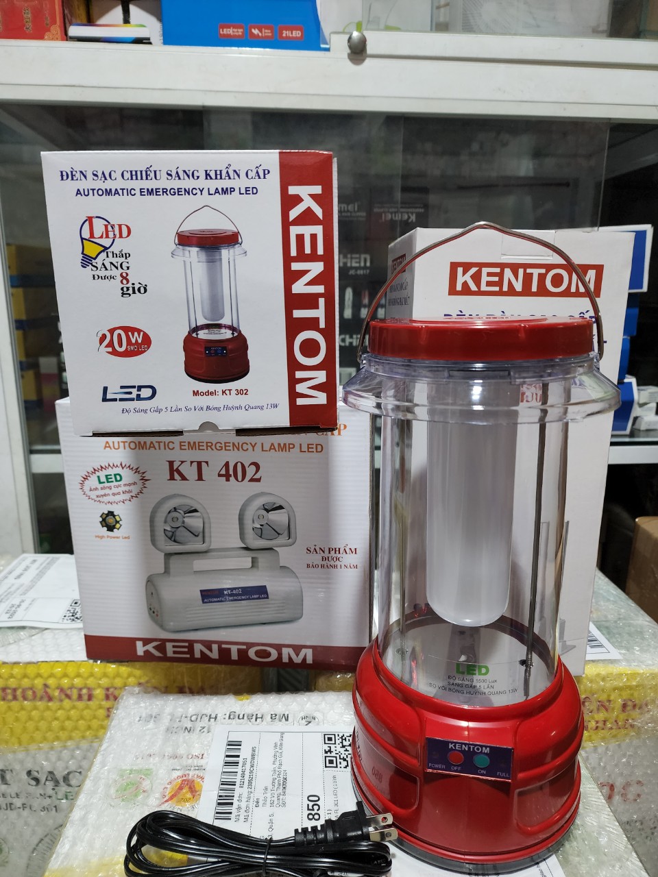 [HCM]ĐÈN SẠC CHIẾU SÁNG KHẨN CẤP KT 302