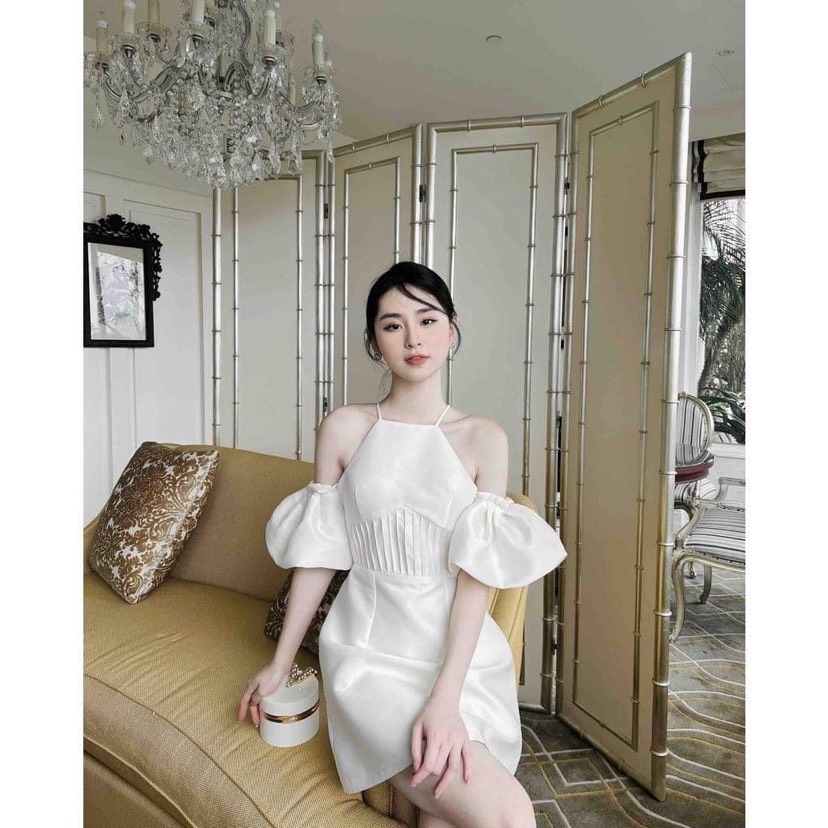 Đầm dự tiệc cổ yếm tay rớt chất phi dầy dặn - Rebecca