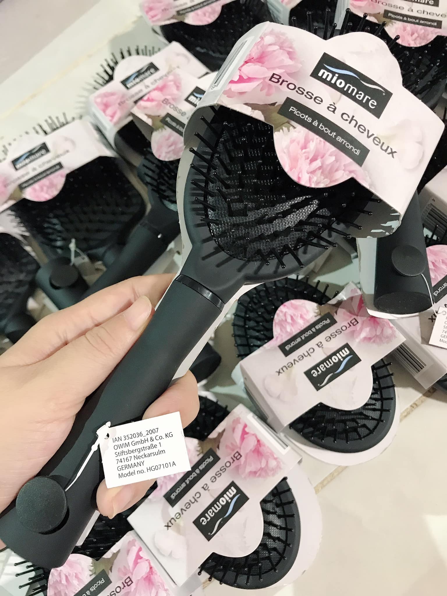 [HCM]LƯỢC GỠ RỐI TÓC “THẦN THÁNH” Miomare