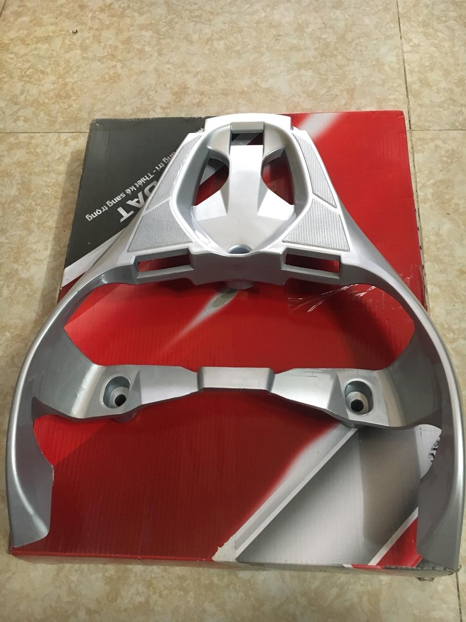 Cảng Sau Cho Xe VISION 2014-2020, cảng nhựa màu bạc SUPERMARKET QUỐC BẢO