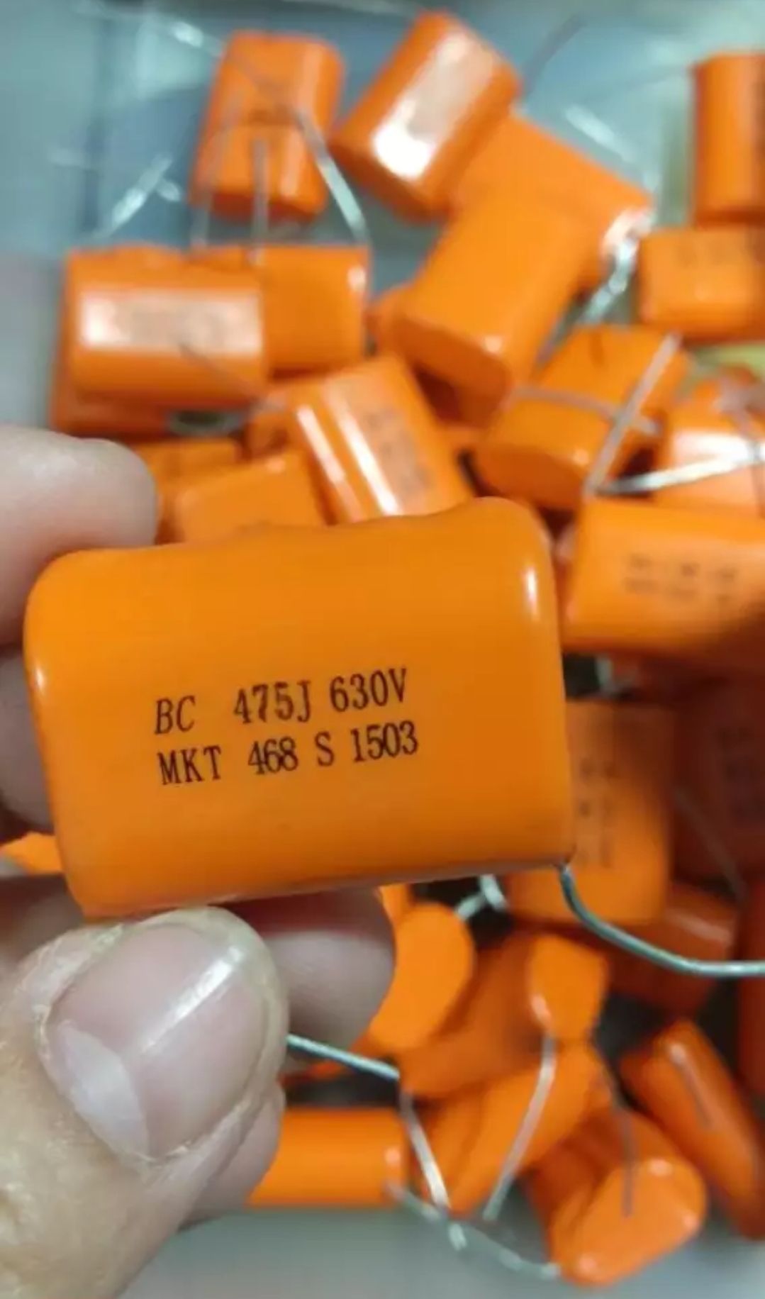 tụ 475j 630v tụ cam giá bán 10 con