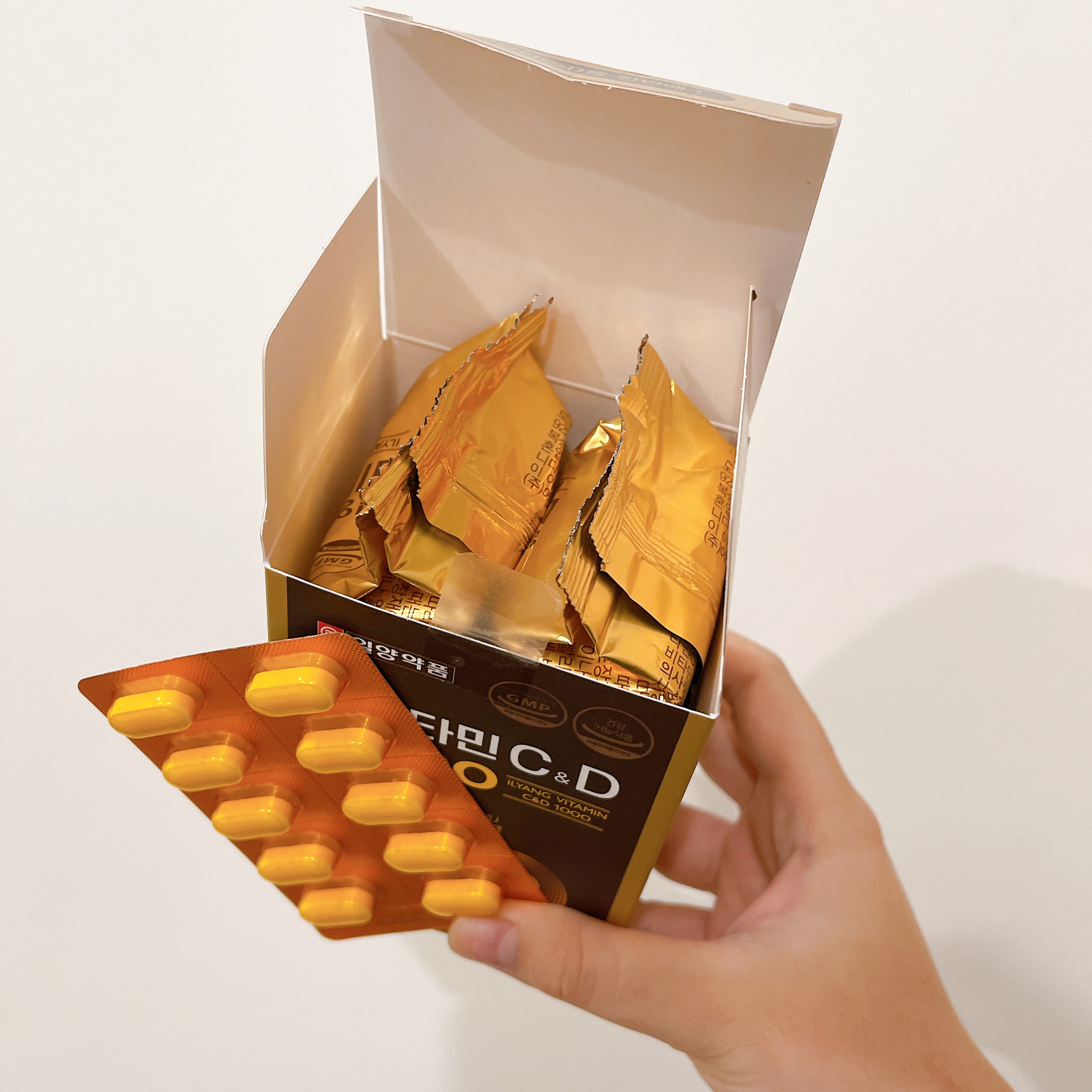Vitamin C & D 1000 Ilyang Hàn Quốc - Vitamin C mới có thêm D & E
