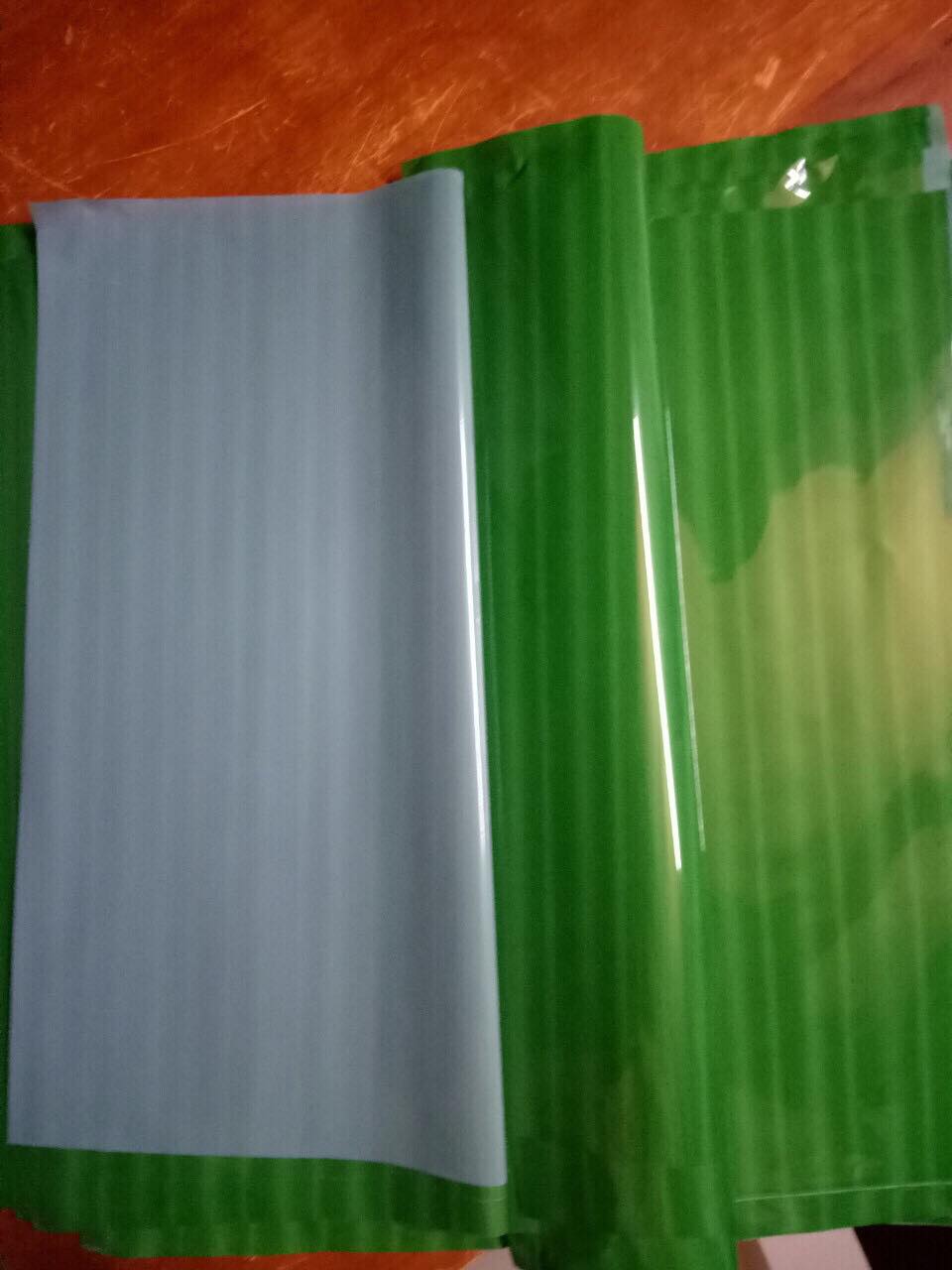 LÁ CHUỐI GIẢ Gói Chả Lụa, Nem Chua Size 35*35/ LÁ CHUỐI PLASTIC SIZE 35*35