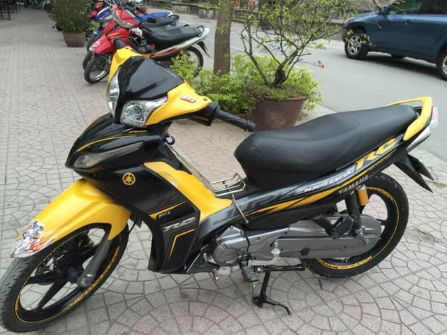 tem rời jupiter RC vàng đen