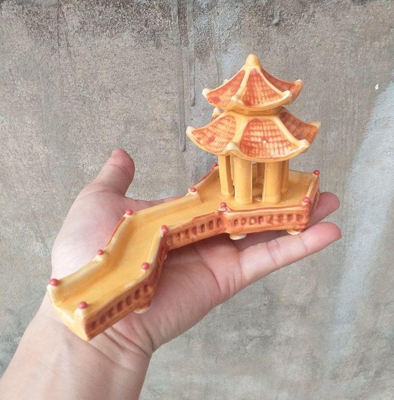 Phụ kiện trang trí bể cá: Mẫu cầu tháp