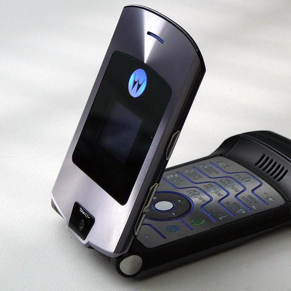 Motorola Razr V3i Nắp Gập