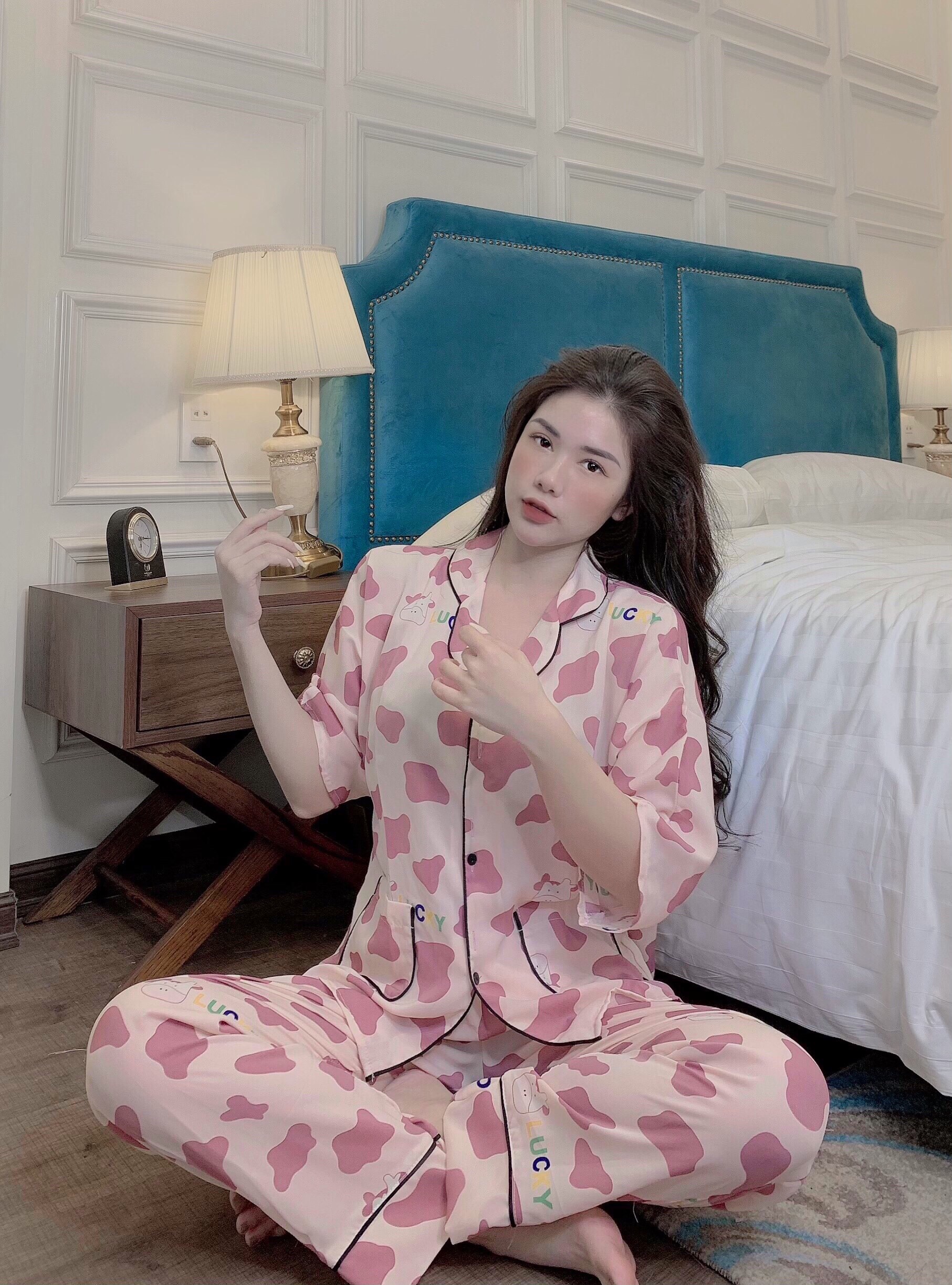 Bộ Pyjama cánh dơi chất lụa Mango mềm mịn, không nhăn,không xù