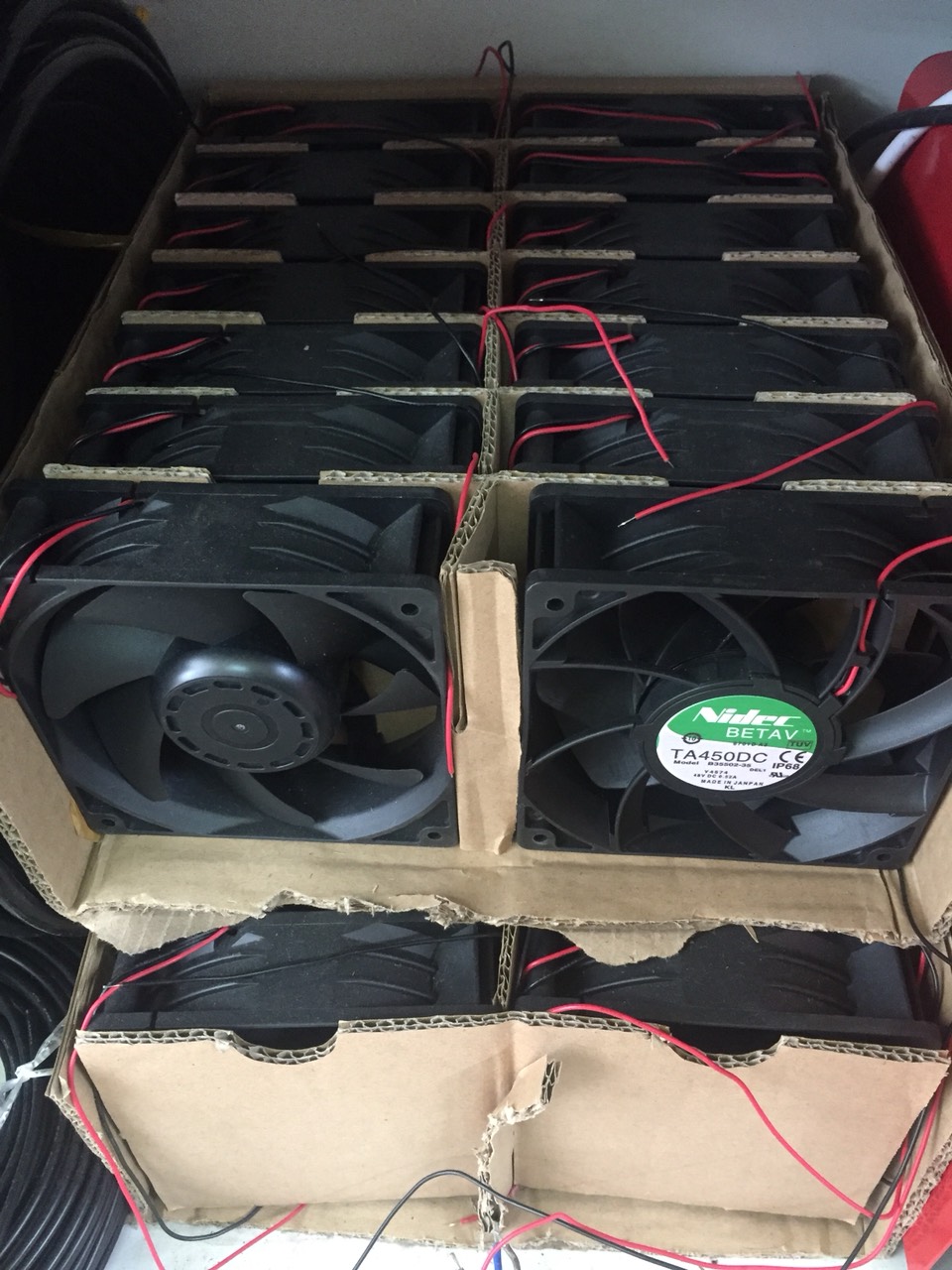 QUẠT CHỐNG ẨM DC 48V