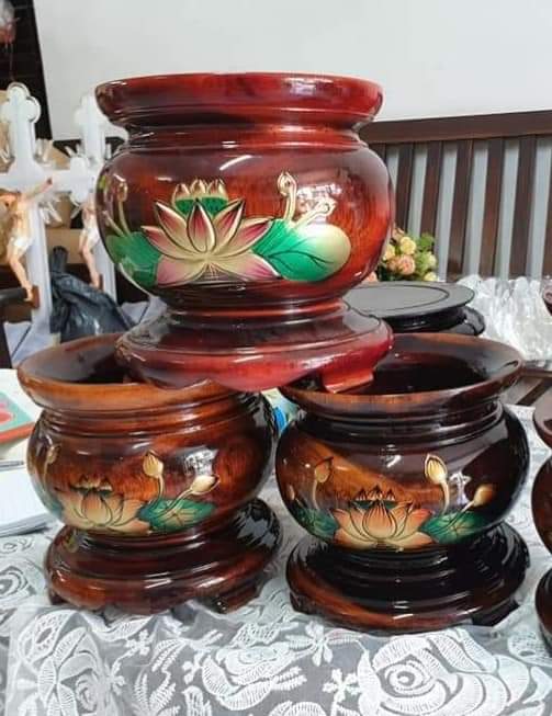 Lư hương gỗ thờ cúng khắc nổi hoa sen