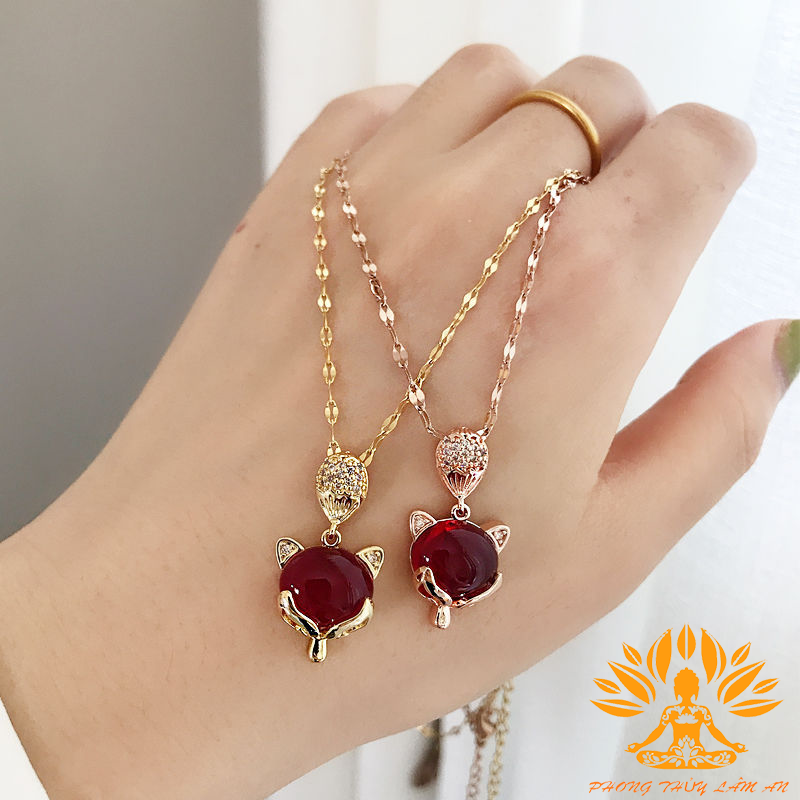 [HCMC] [premium product] Beryl wealth Red Stone Fox pendant with a premium box strap.