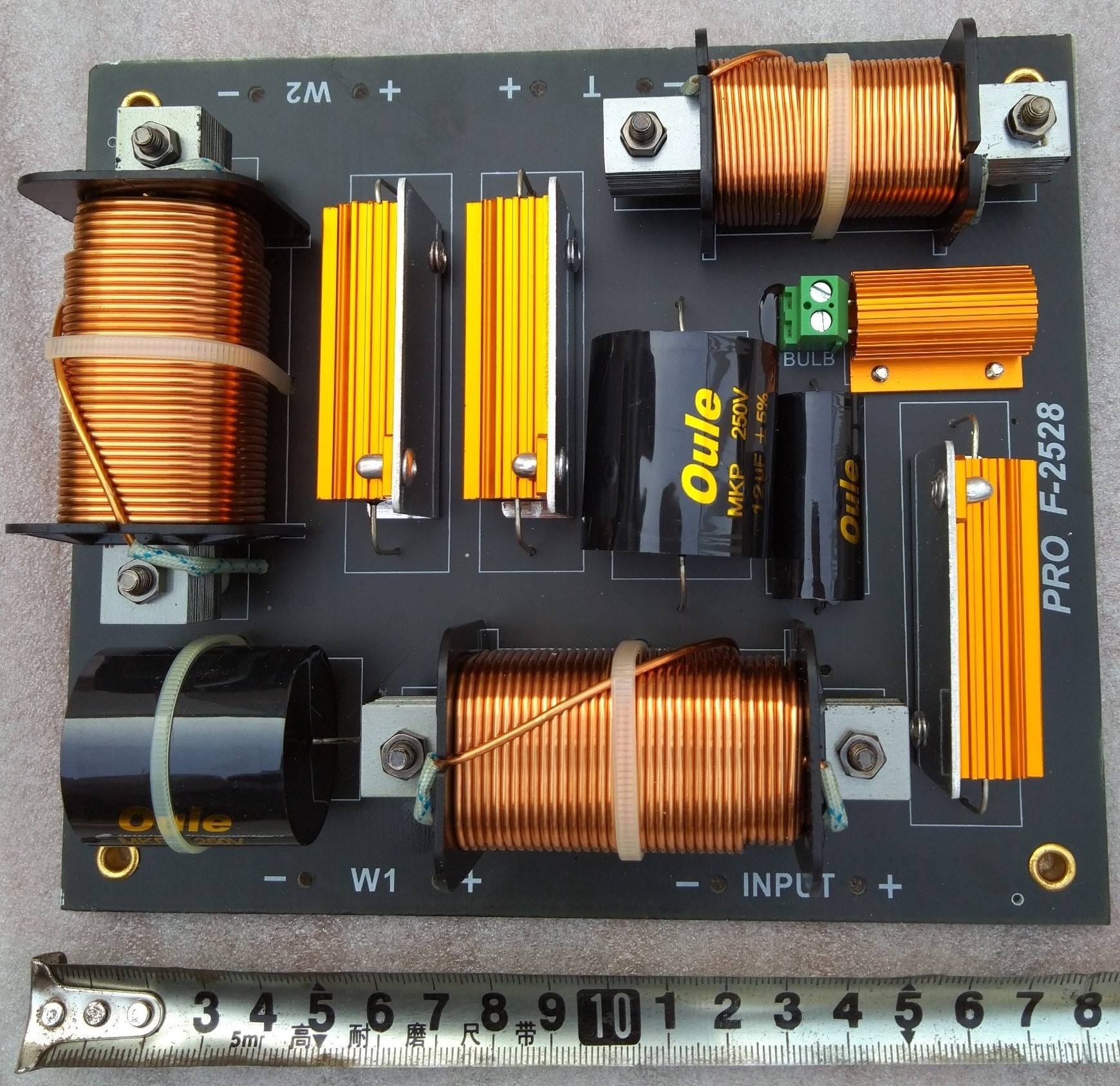 PHÂN TẦN FULL ĐÔI CÔNG SUẤT LỚN PRO F2528 - GIÁ 2 MẠCH