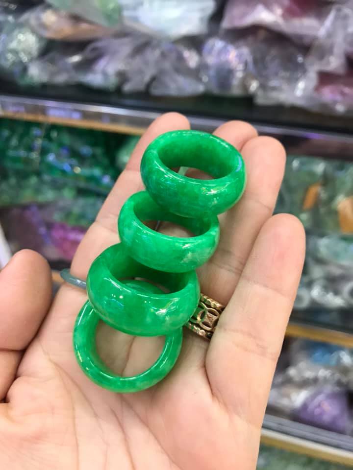 [HCM]NHẪN TRƠN CẨM THẠCH XANH THIÊN NHIÊN SIZE 14(lớn)