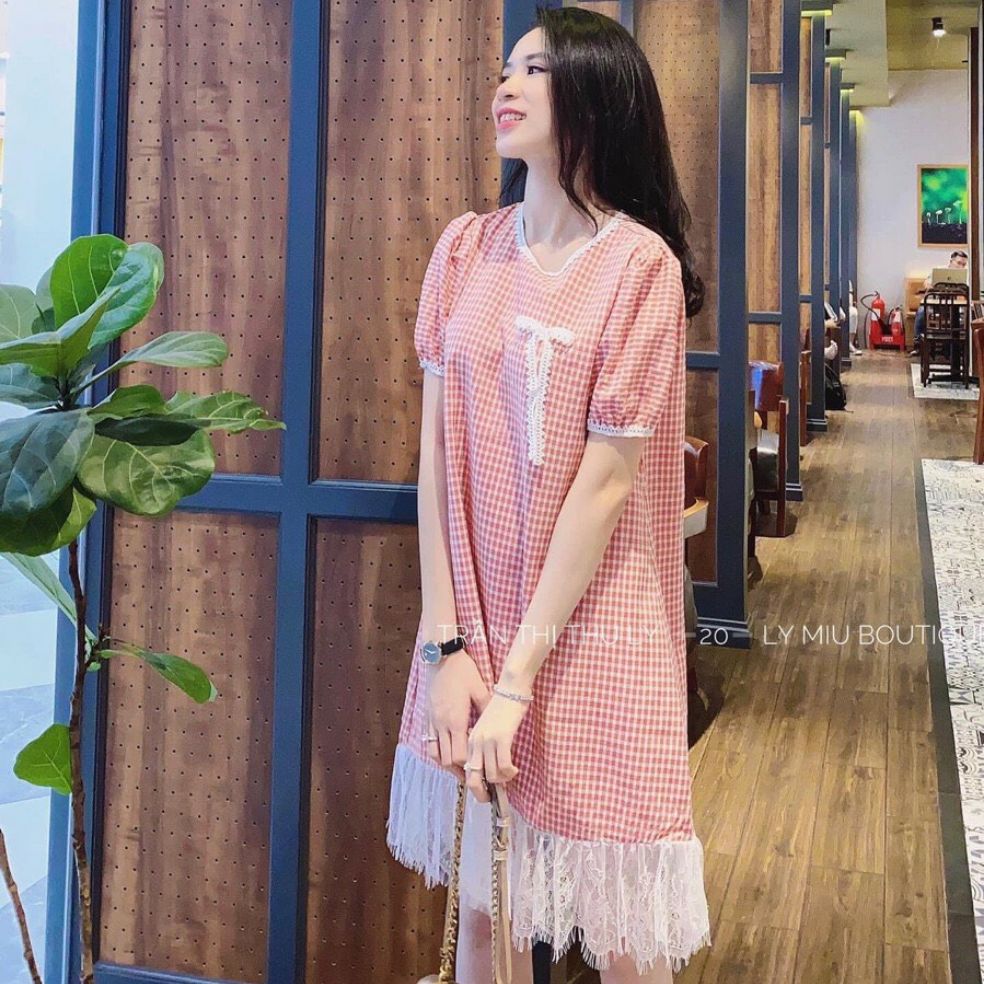 Đầm carô suông đuôi phối ren