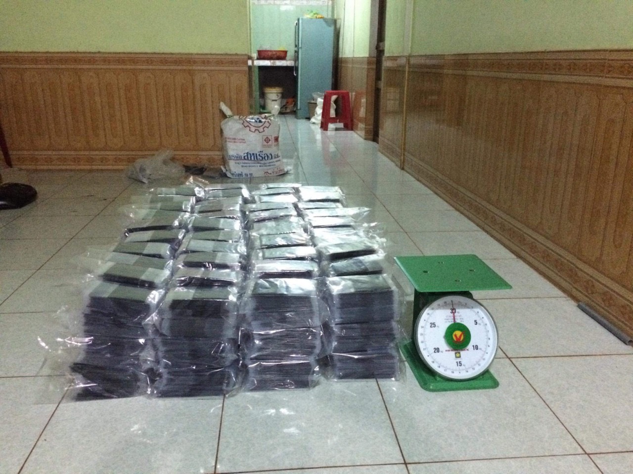 1kg Cao chè vằng lợi sữa giảm cân