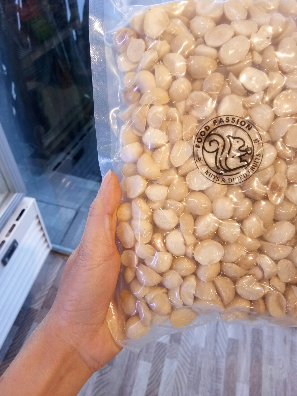 Hạt Macca Nhân Nguyên-PREMIUM MACCADAMIA KERNEL The Nuts Valley