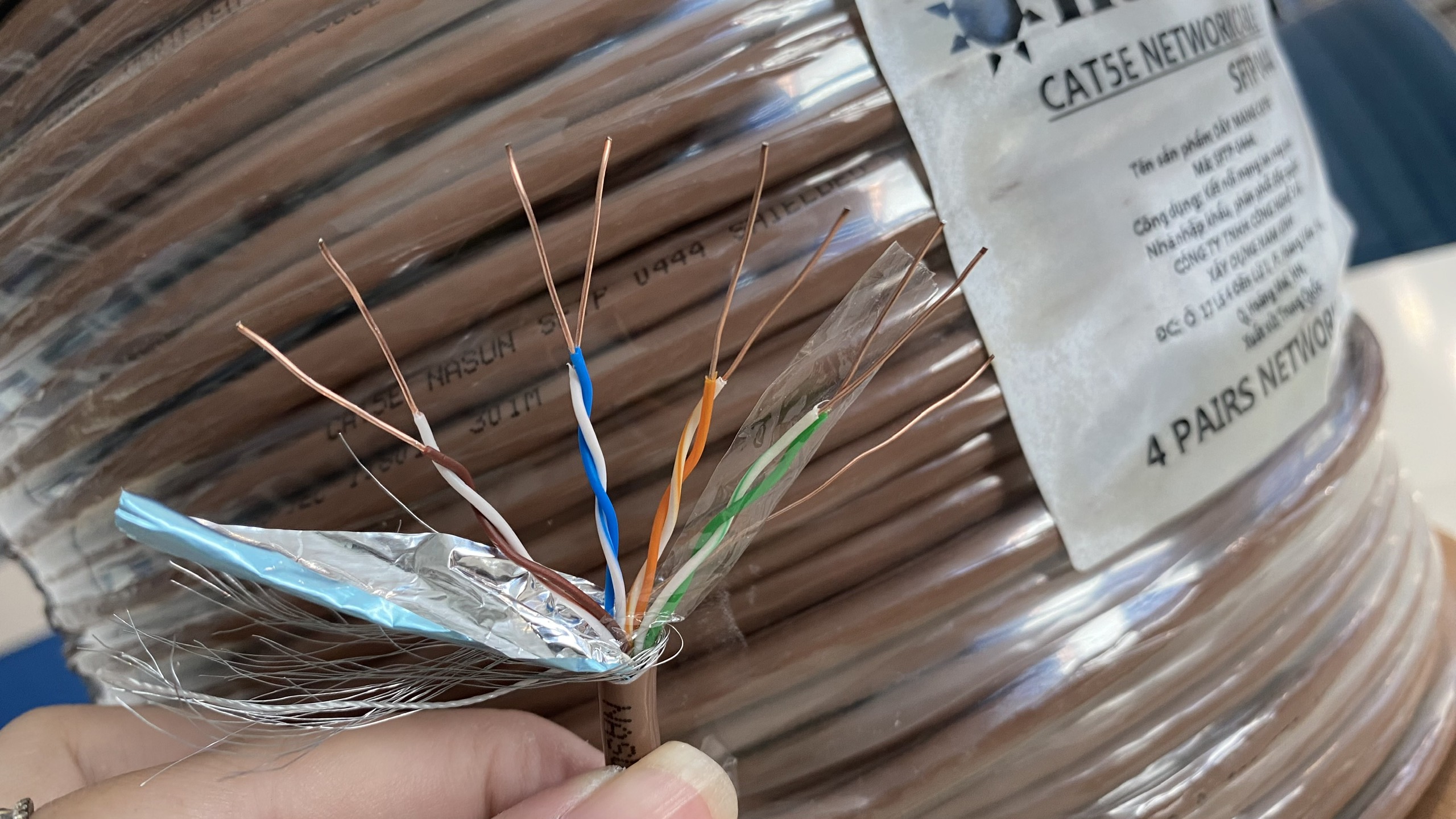 (Cuộn 305m). Dây mạng SFTP Cat5 Nasun SFTP 0444