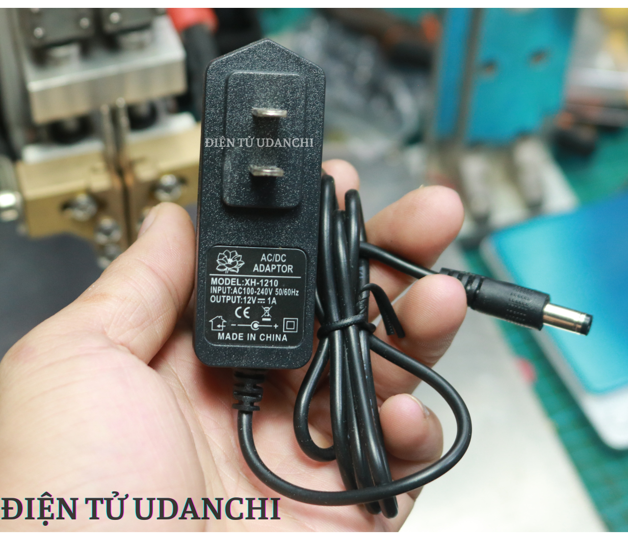 Nguồn adapter 12V-1A cho modem wifi, camera,....