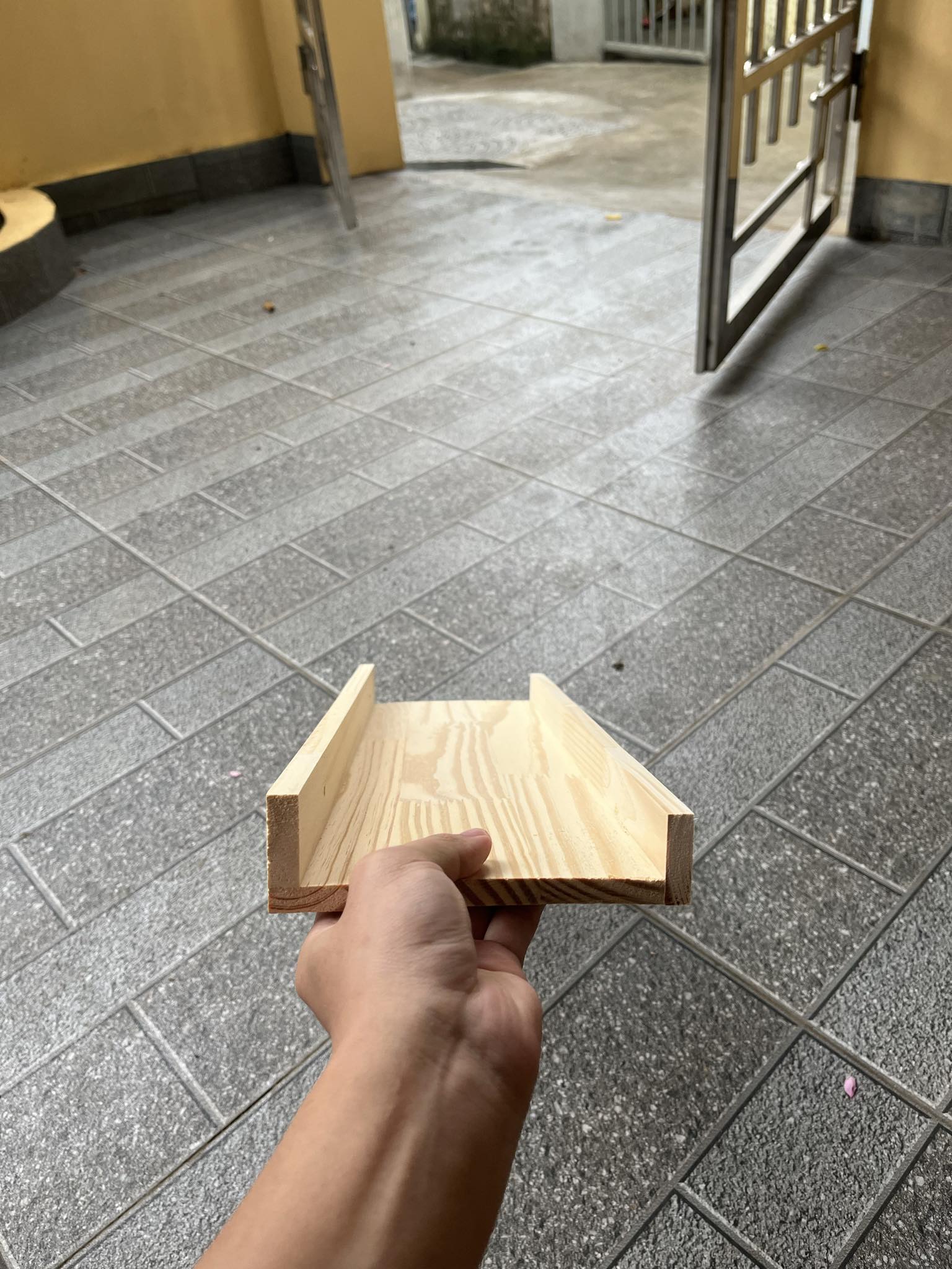 Kệ Treo Tường Đựng Lọ Gia Vị Kệ Gỗ Nhà Bếp Phong Cách Tối Giản