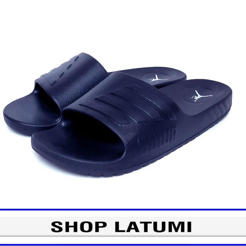 Dép quai ngang Nam Nữ thời trang cao cấp Latumi TA2506 phong cách đơn giản nhưng vẫn hiện đại (Xanh Đen) giá rẻ