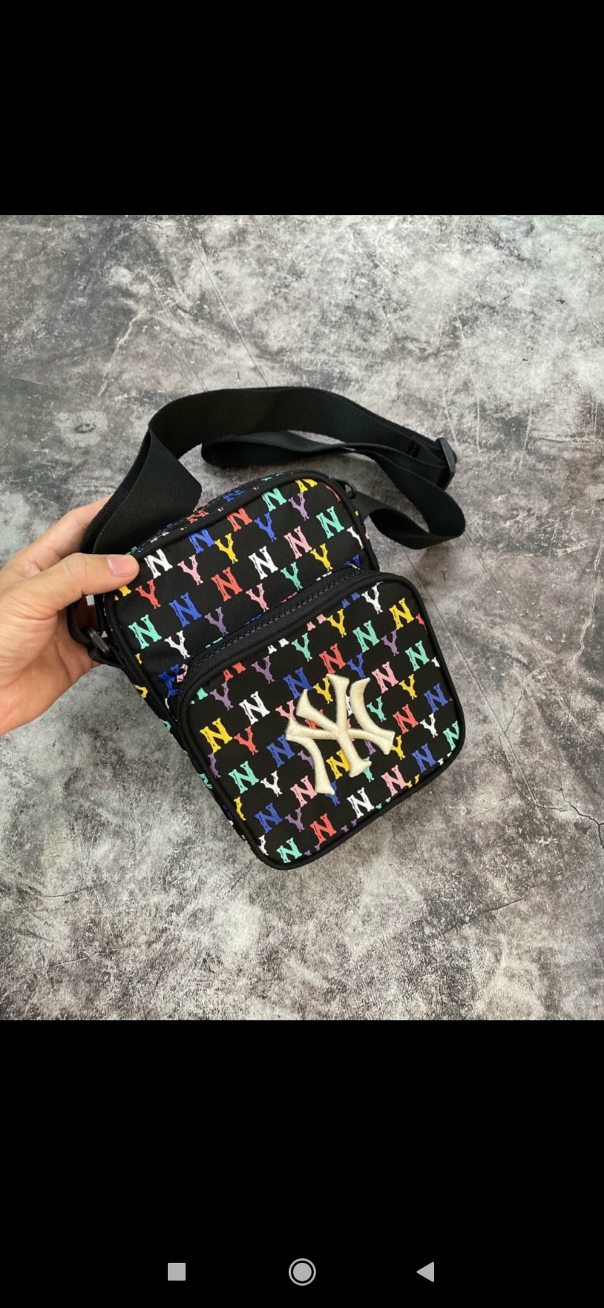 💥𝐵𝑎́𝑛 ℎ𝑎̀𝑛𝑔 𝑘𝑖𝑒̂́𝑚 𝑡𝑢̛𝑜̛𝑛𝑔 𝑡𝑎́𝑐 Túi Đeo Chéo NY Vintage Mini Bag Black Color Full Tag Code💥