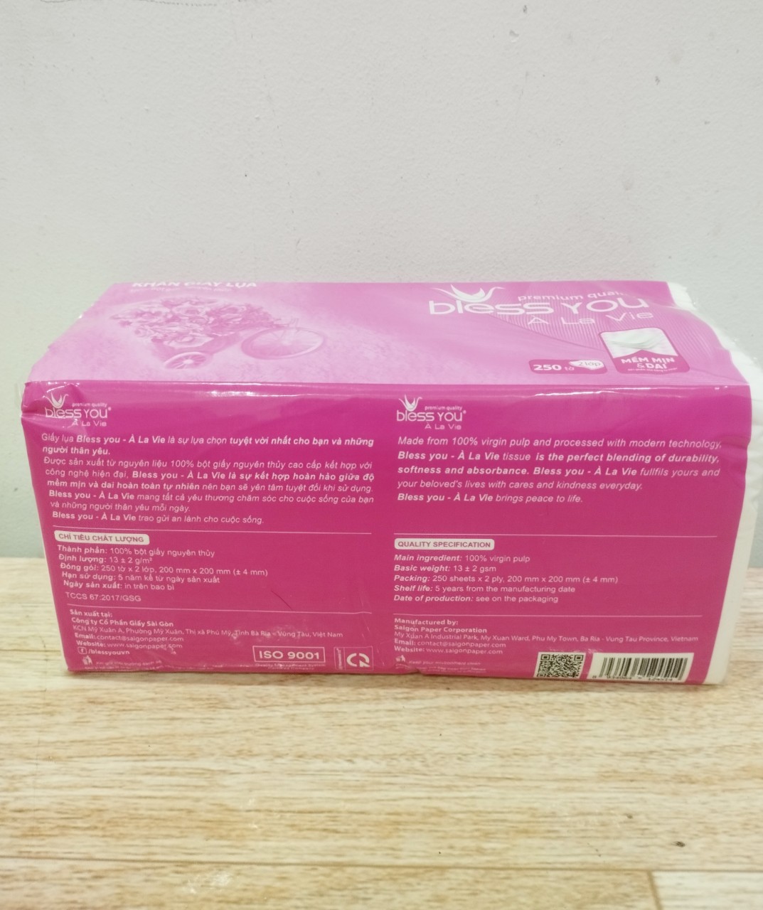 khăn giấy lụa Bless You 2 lớp cao cấp 250 tờ (loại 1)