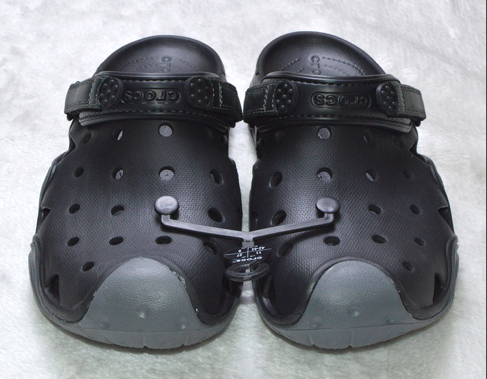 [HCM]Crocs nhựa nam màu đen phối xám