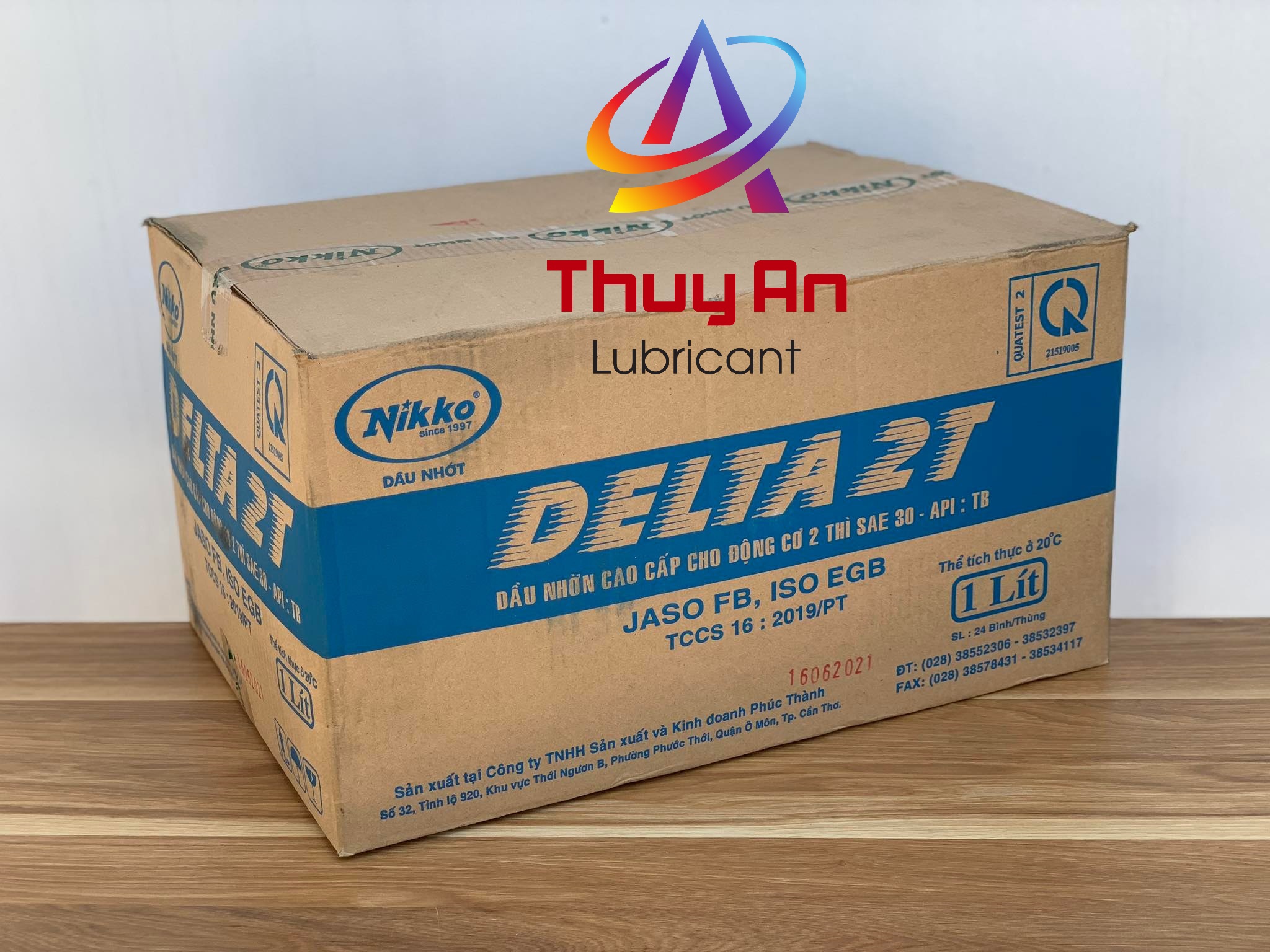 Thùng 24 bình nhớt xe máy 2 Thì Nikko Delta 2T