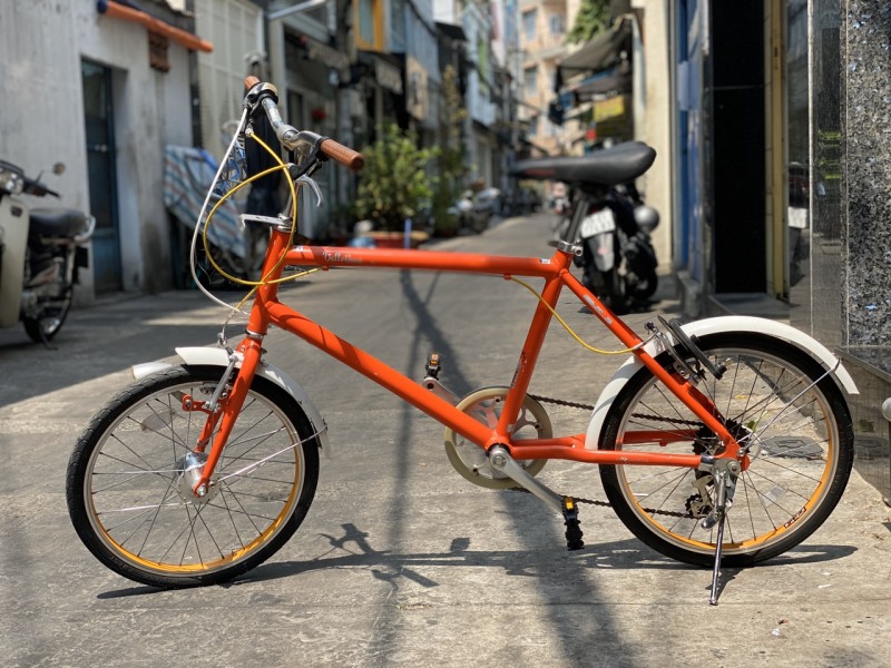 Mua Xe đạp thể thao chất-màu cam độc đáo