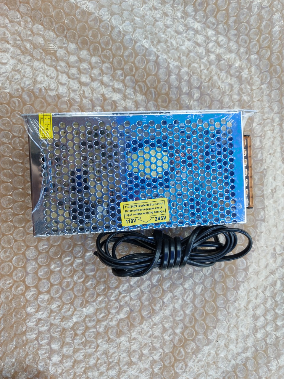 Nguồn tổ ong 12V-10A