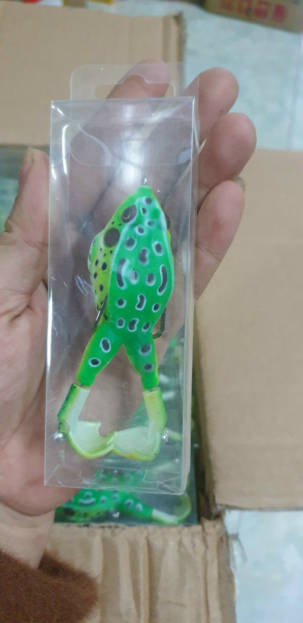mồi nhái giả ,nhái hơi chân vịt