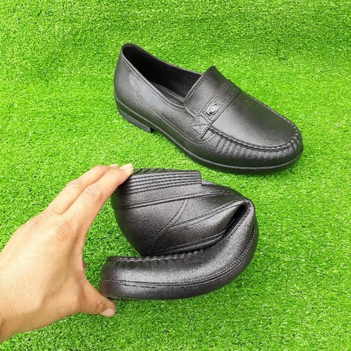 Giày nhựa nam công sở