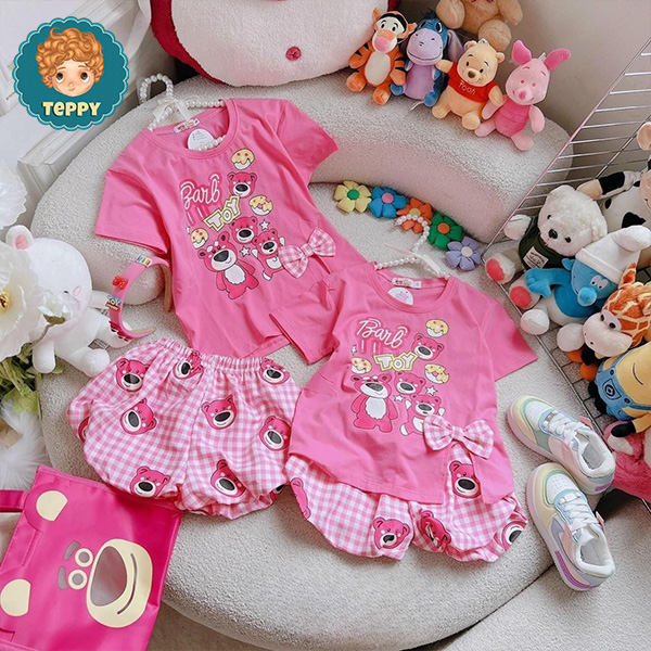 Set bộ gấu dâu hồng cho bé gái