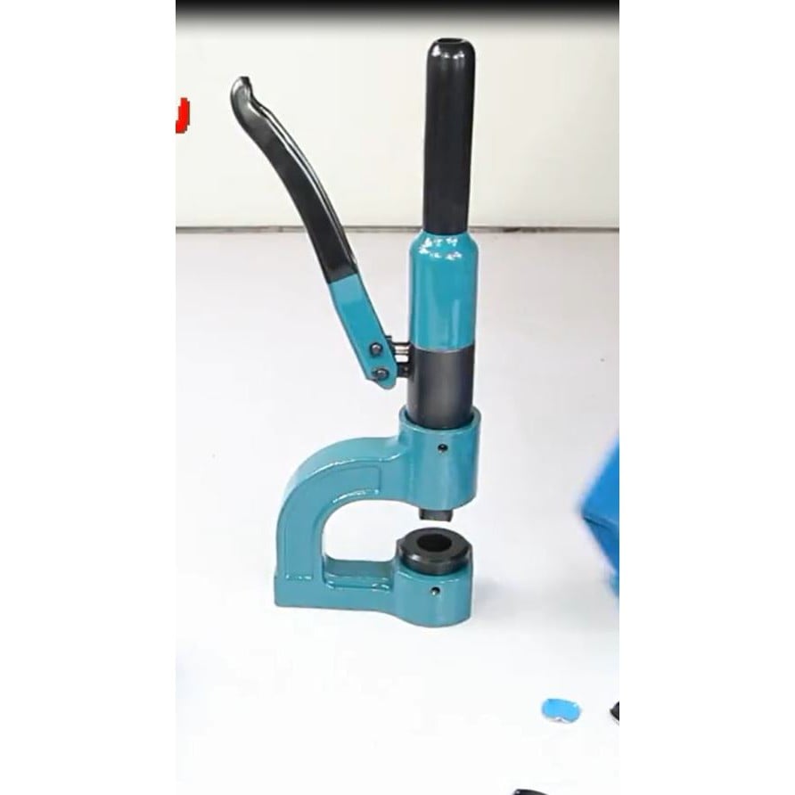 Máy đột lỗ đục lỗ máng cáp kèm 4 lưỡi đột D16mm ,20,25,32