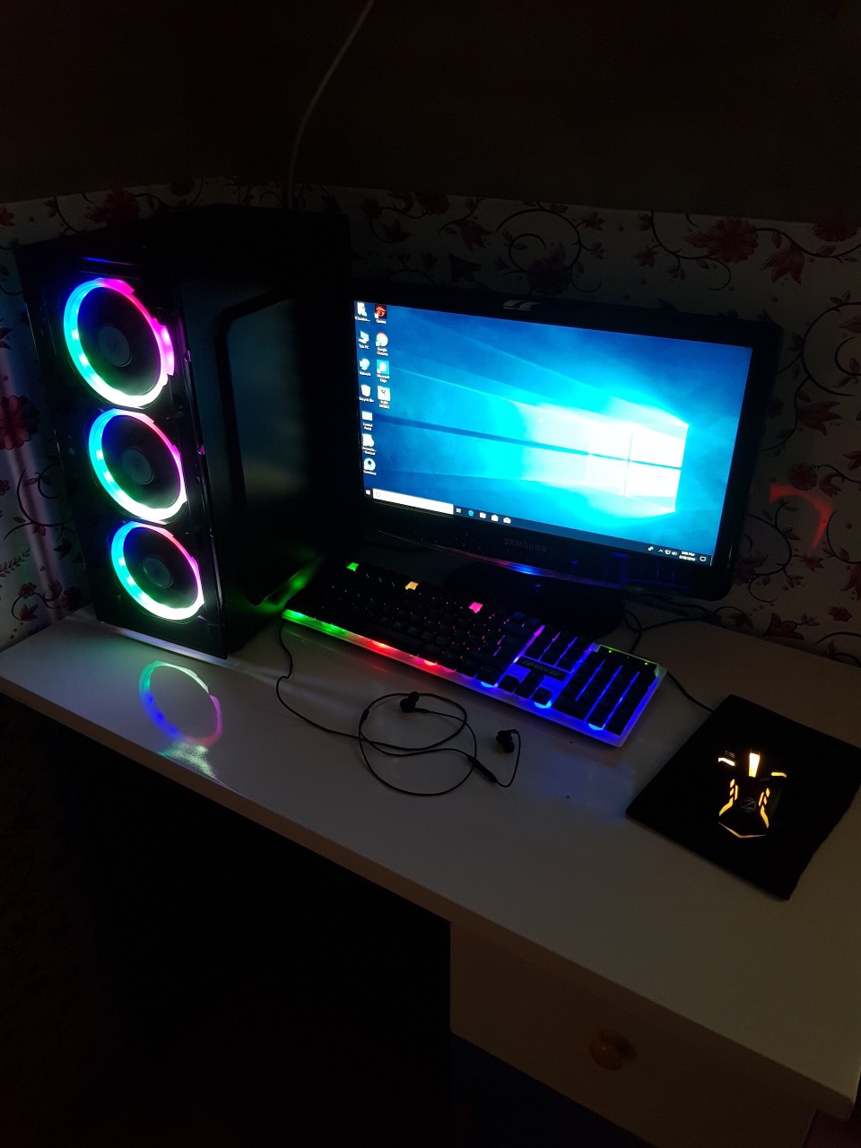 Bộ máy tính I5 Siêu nhanh chơi game Liên Minh, Đột Kích ,Free Fire ,Truy Kích, Audition MỚI 95% Window 10, Màn 19 Ich