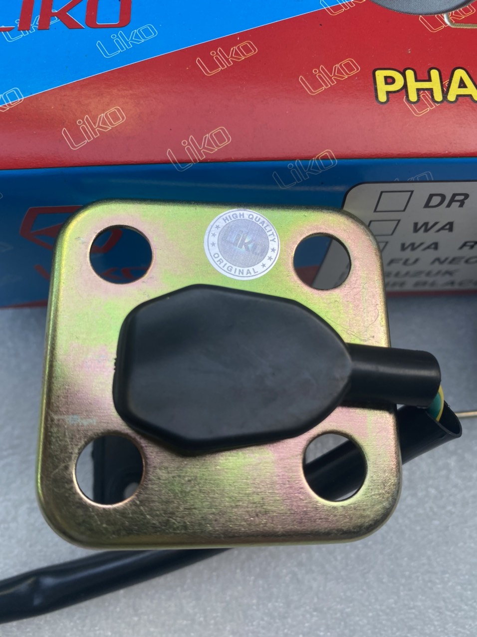 PHAO BÁO XĂNG XE MAX 3  ( TRUNG QUỐC )