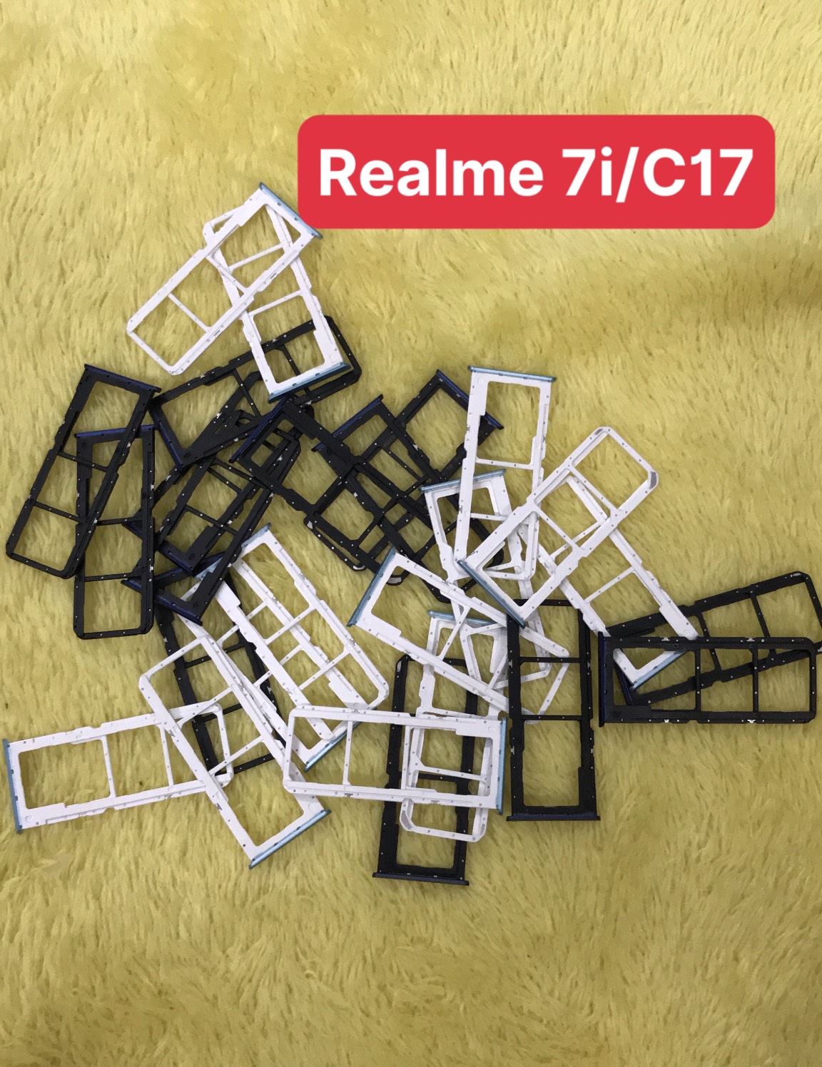 Khay sim Realme C17 / Realme 7i dùng chung