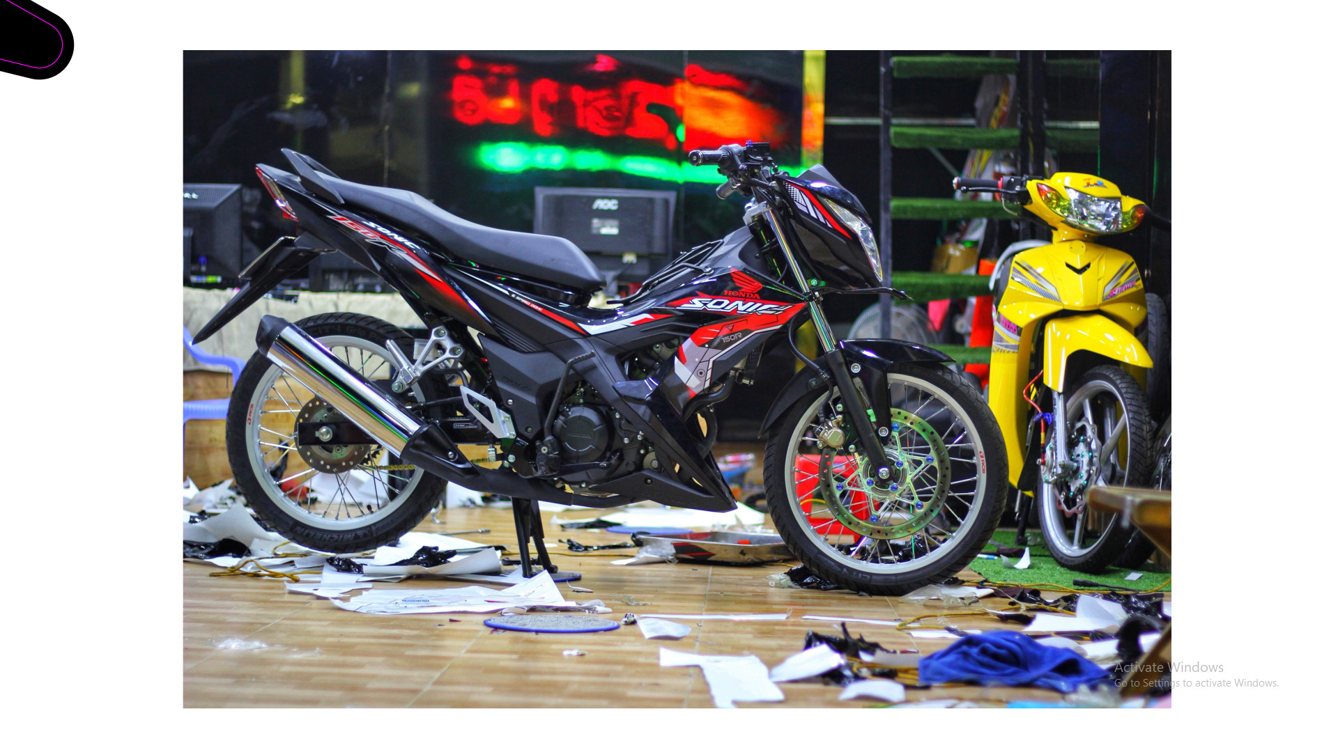 [HCM]Tem xe sonic 150 R đỏ đen