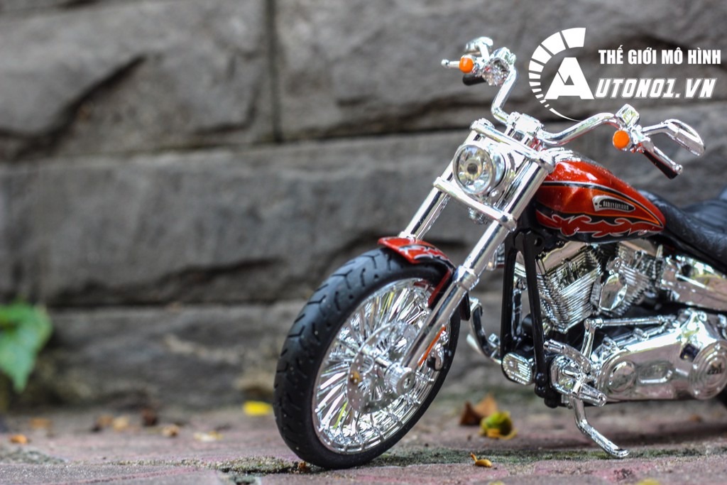 MÔ HÌNH XE HARLEY DAVIDSON 2014 CVO BREAKOUT 1:12 MAISTO MT036