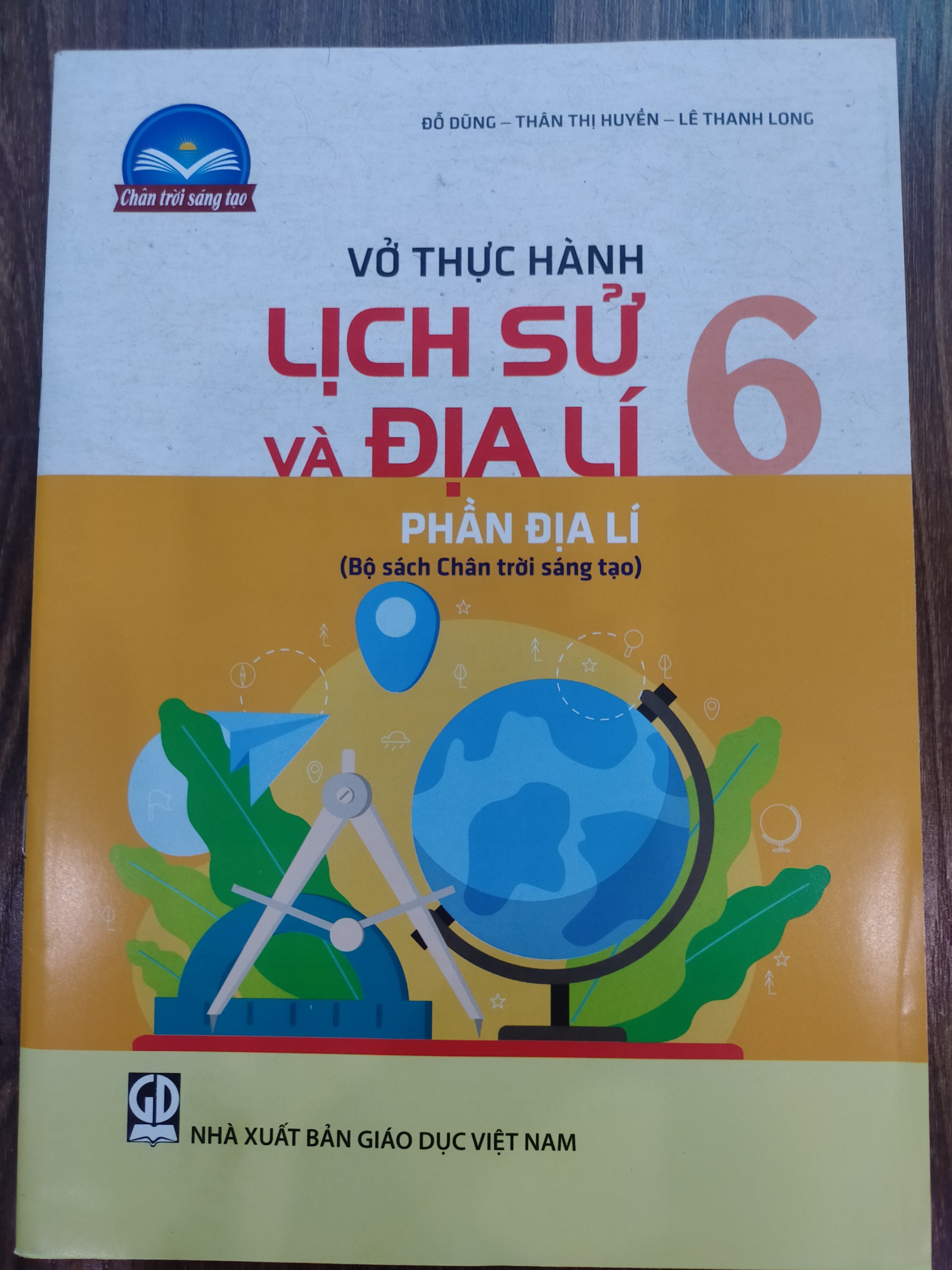Sách - Combo Vở thực hành Lịch sử và Địa lí 6 - phần Địa Lí + Lịch sử (Bộ sách Chân trời sáng tạo)