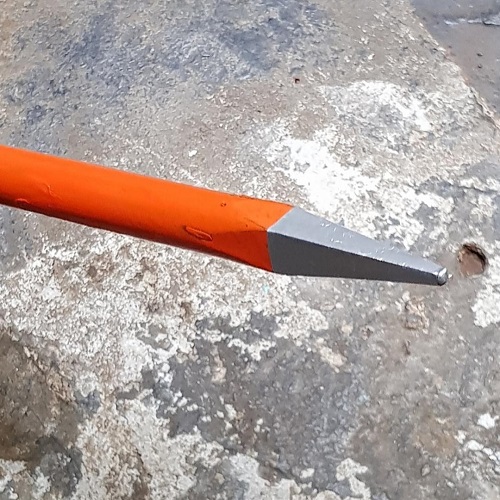 Bộ 2 Món Đục Sắt Nhọn Và Đục Sắt Dẹp Chuyên Dụng
