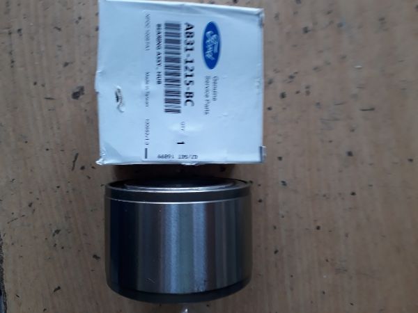 Bi may ơ trước Ford Ranger - BT50 có ABS